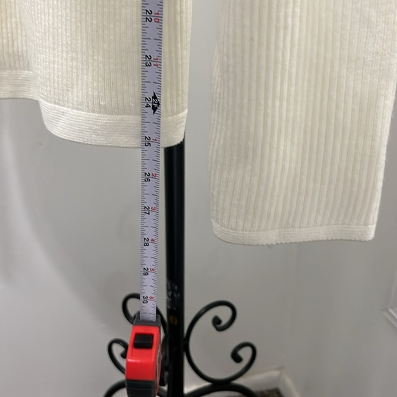 Calvin Klein Women's Zip-Up Cream Cardigan - Picture 6 of 7